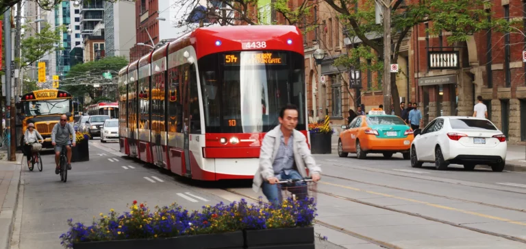 Unlocking the future: the role of public transport in sustainable urban mobility sustainable urban mobility